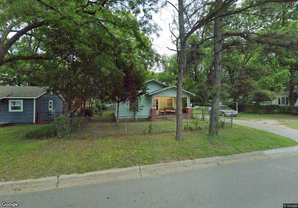 1118 A St NE, Ardmore, OK 73401 - photo 1