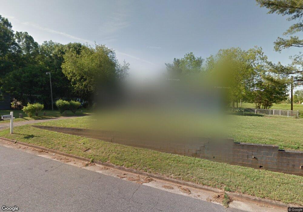 619 Diamond St, Statesville, NC 28677 - photo 1