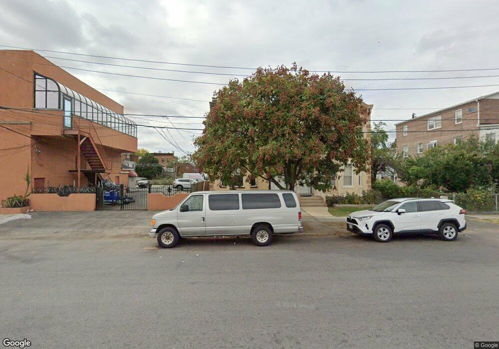 9162 111th St, Richmond Hill, NY 11418 - photo 1