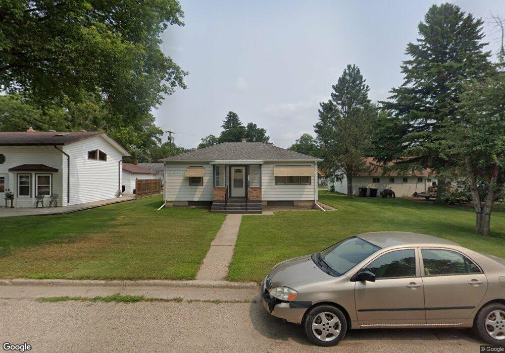 1310 2nd Ave NW, Jamestown, ND 58401 - photo 1