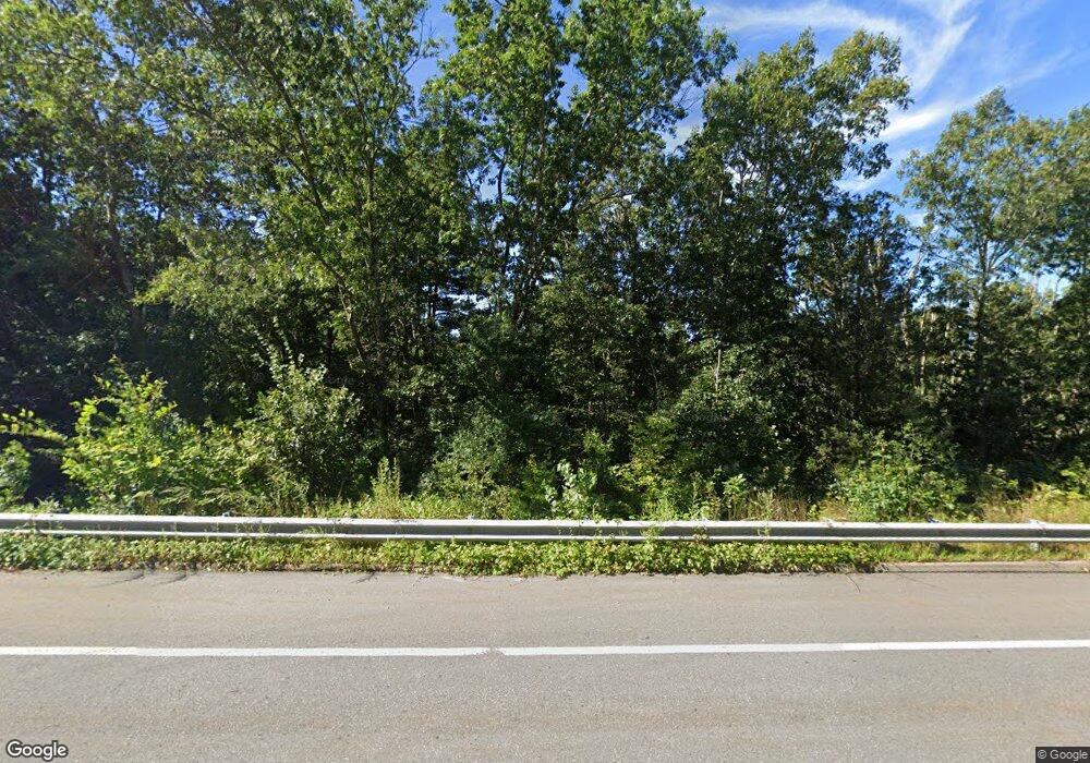 607 Blackstone St, Uxbridge, MA 01569 - photo 1