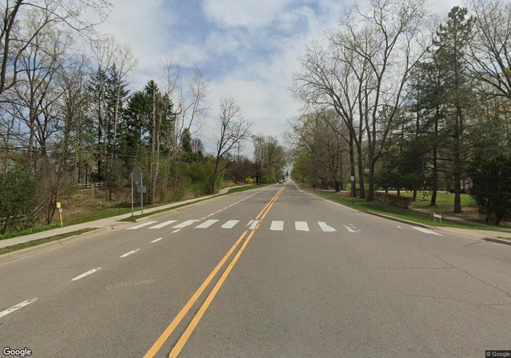 E Square Lake Rd, Bloomfield Hills, MI 48304 - photo 1