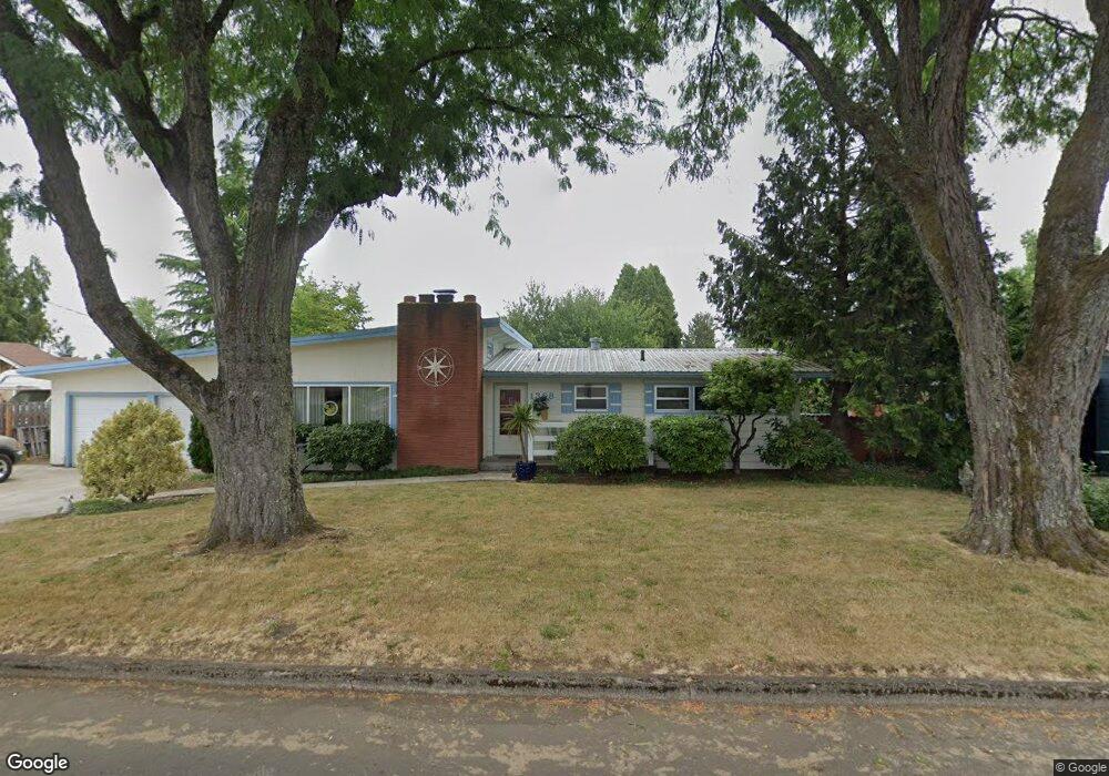 1308 N Locust St, Canby, OR 97013 - photo 1