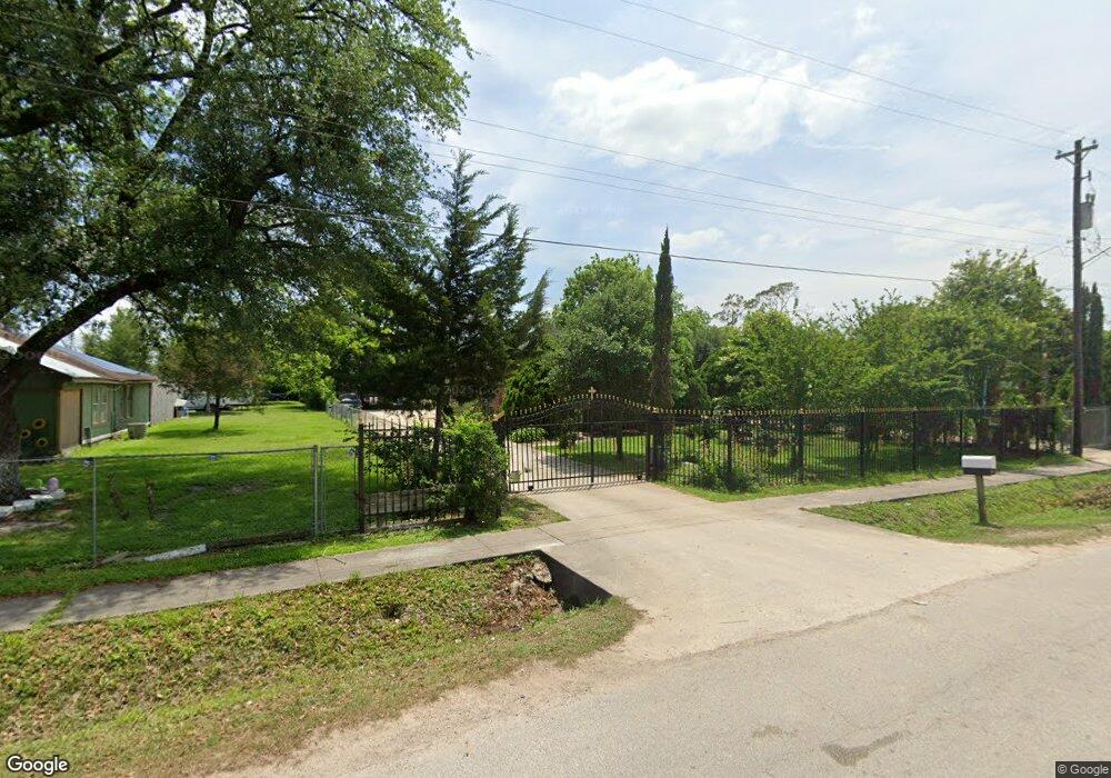 2024 Heaney Dr, Houston, TX 77093 - photo 1