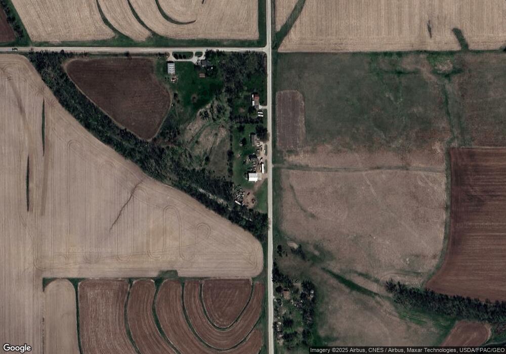 5481 E 84th St S, Newton, IA 50208 - photo 1