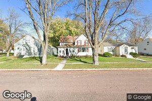 602 E Minnesota Ave, George, IA 51237