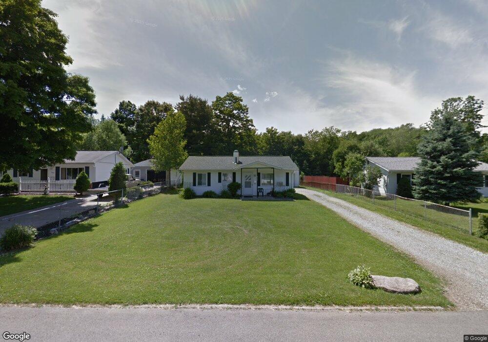 892 Danwood Ave, Mansfield, OH 44907 - photo 1