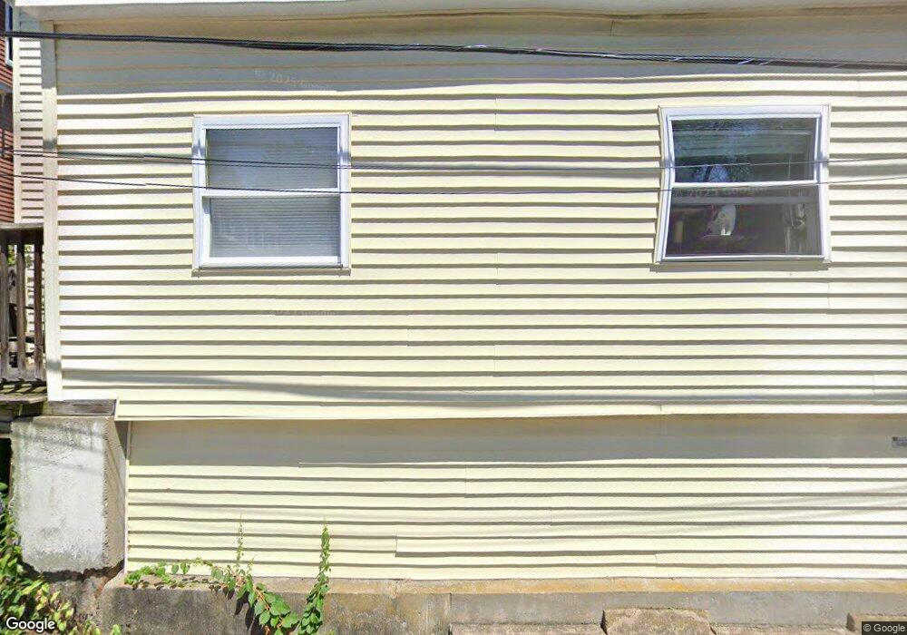 11 3/4 Granite St, Nashua, NH 03064 - photo 1