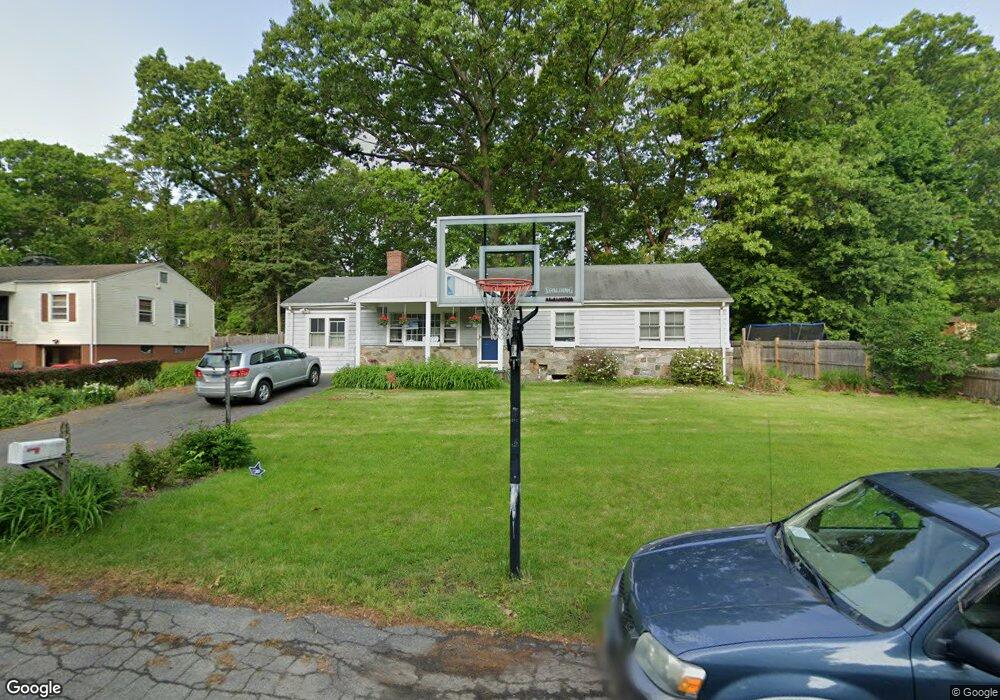 135 Blueberry Rd, Trumbull, CT 06611 - photo 1