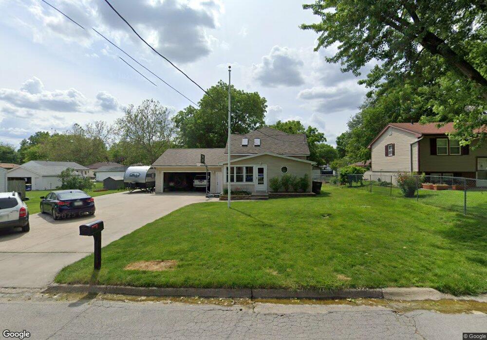 3922 E 27th St, Des Moines, IA 50317 - photo 1