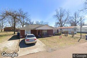 1349 Pearl St, Friars Point, MS 38631