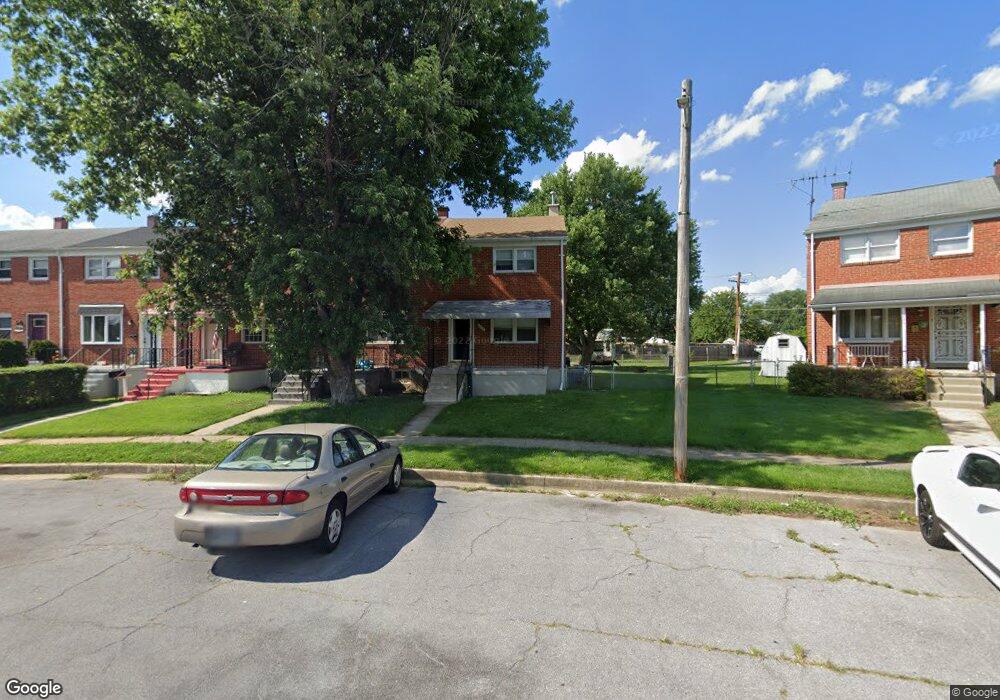 223 Southeastern Ct, Essex, MD 21221 - photo 1