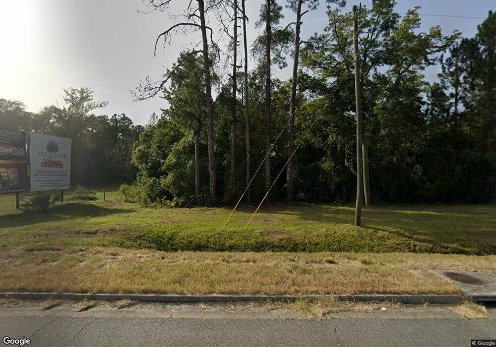 1233 N 1st St, Jesup, GA 31545 - photo 1