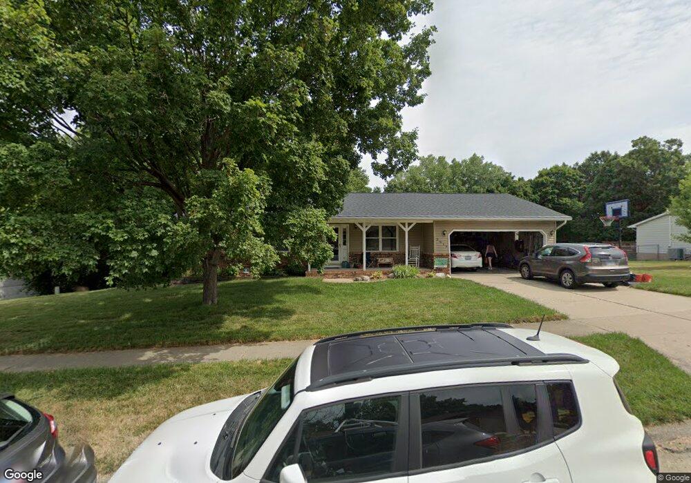 3619 W Saymore Ln, Peoria, IL 61615 - photo 1
