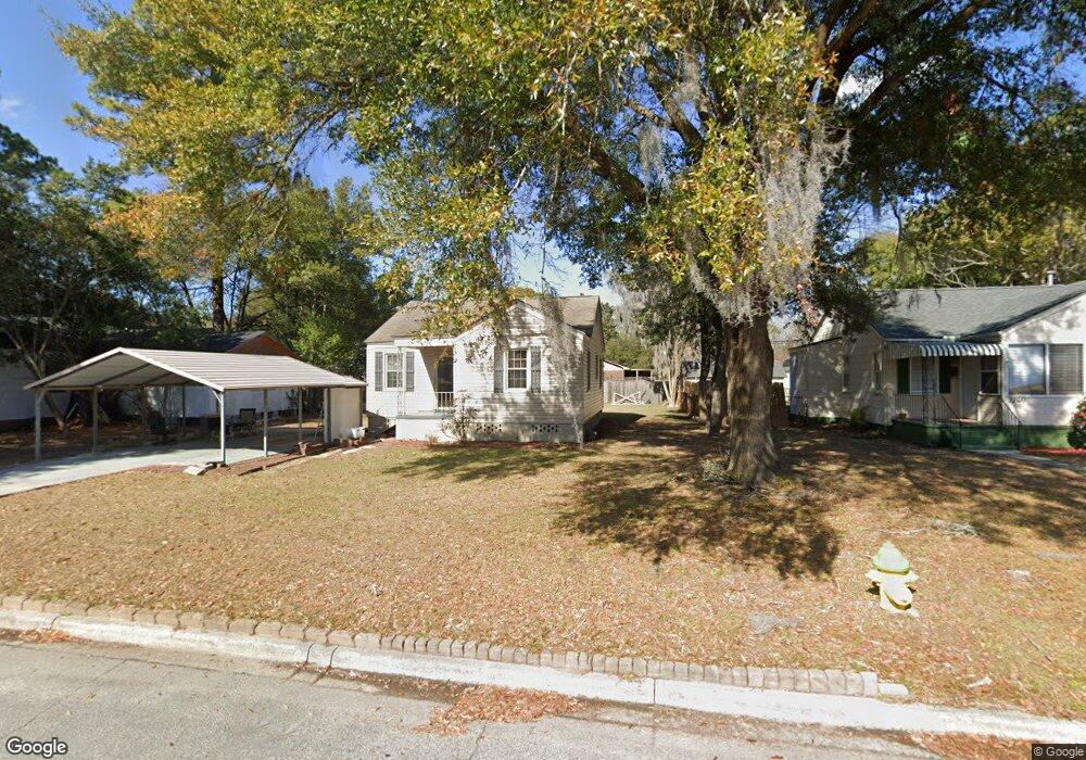 2236 E 37th St, Savannah, GA 31404 - photo 1