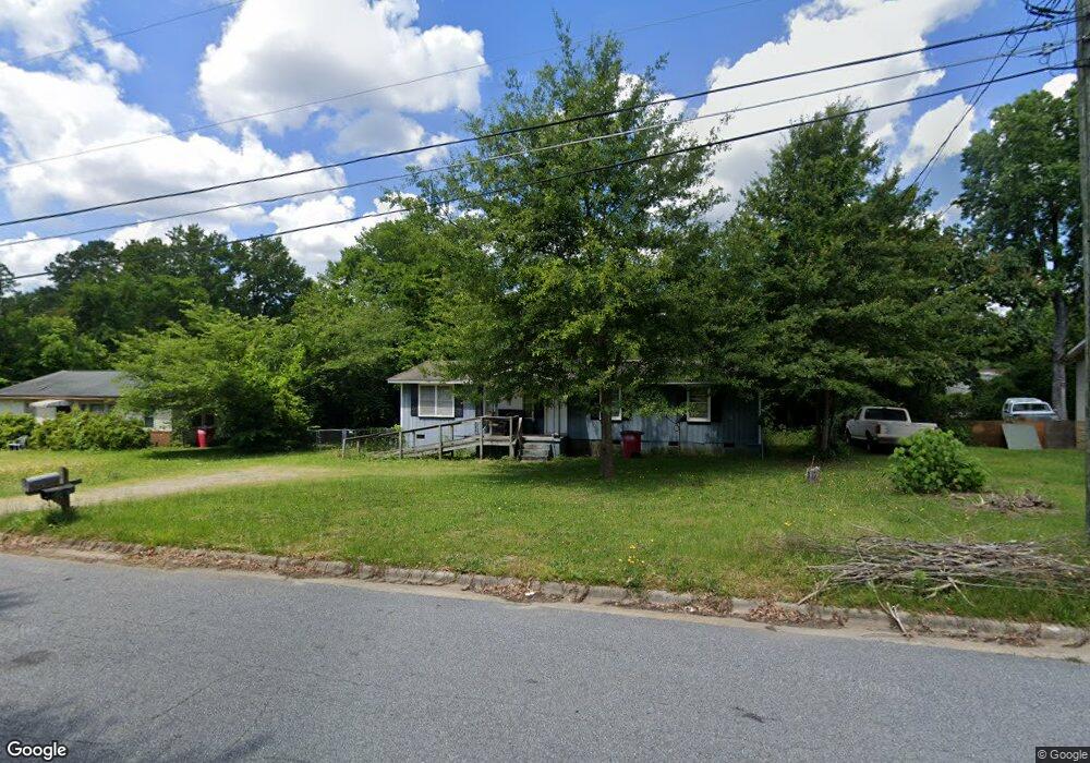 4429 Bishop Rd, Macon, GA 31206 - photo 1