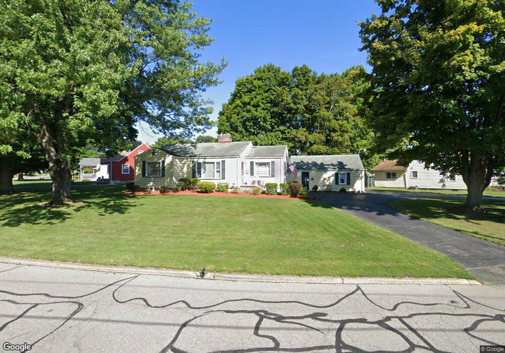 169 Iroquois St, Struthers, OH 44471 - photo 1