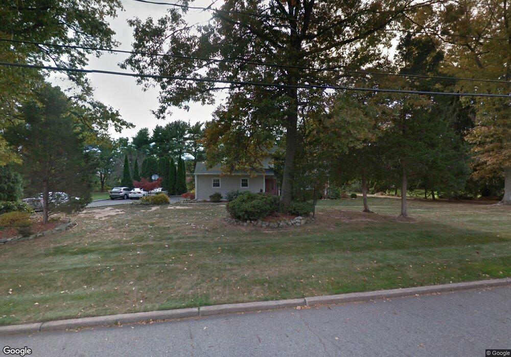 221 Bayberry Ln, Franklin Lakes, NJ 07417 - photo 1