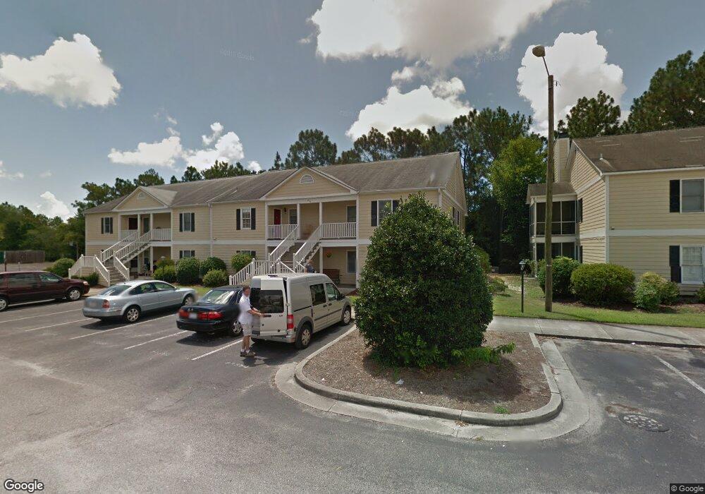 2736 S 17th St unit B, Wilmington, NC 28412 - photo 1