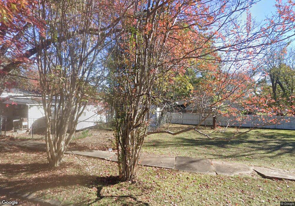 607 S 4th St, Hugo, OK 74743 - photo 1