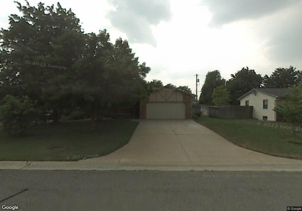 305 N Heather Ln, Maize, KS 67101 - photo 1