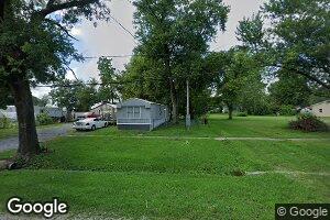 323 S Noble Ave, Noble, IL 62868