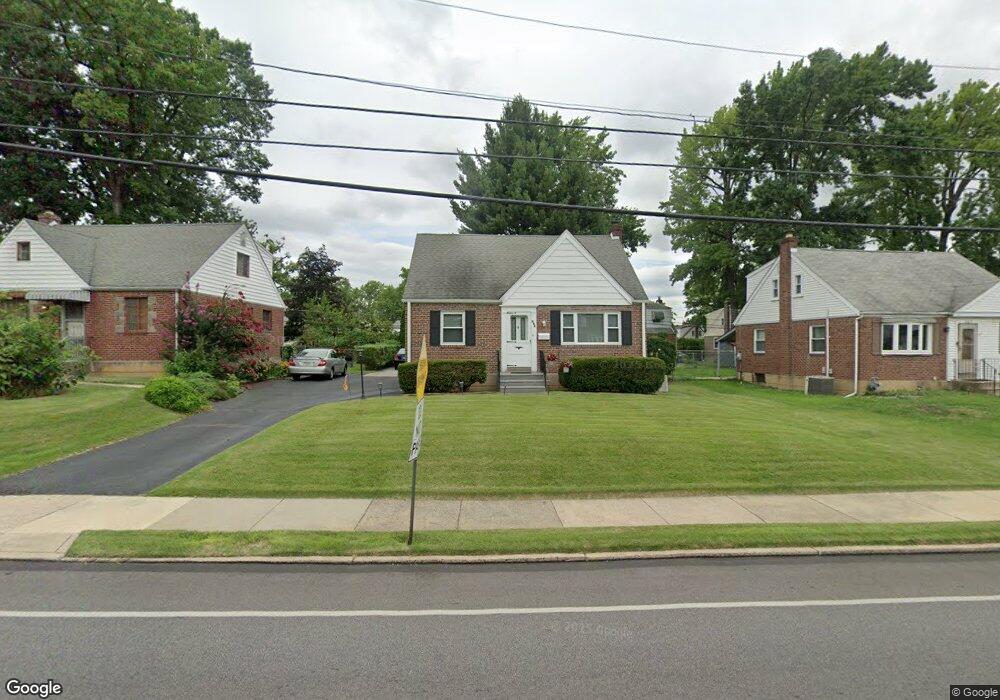 409 W Providence Rd, Aldan, PA 19018 - photo 1