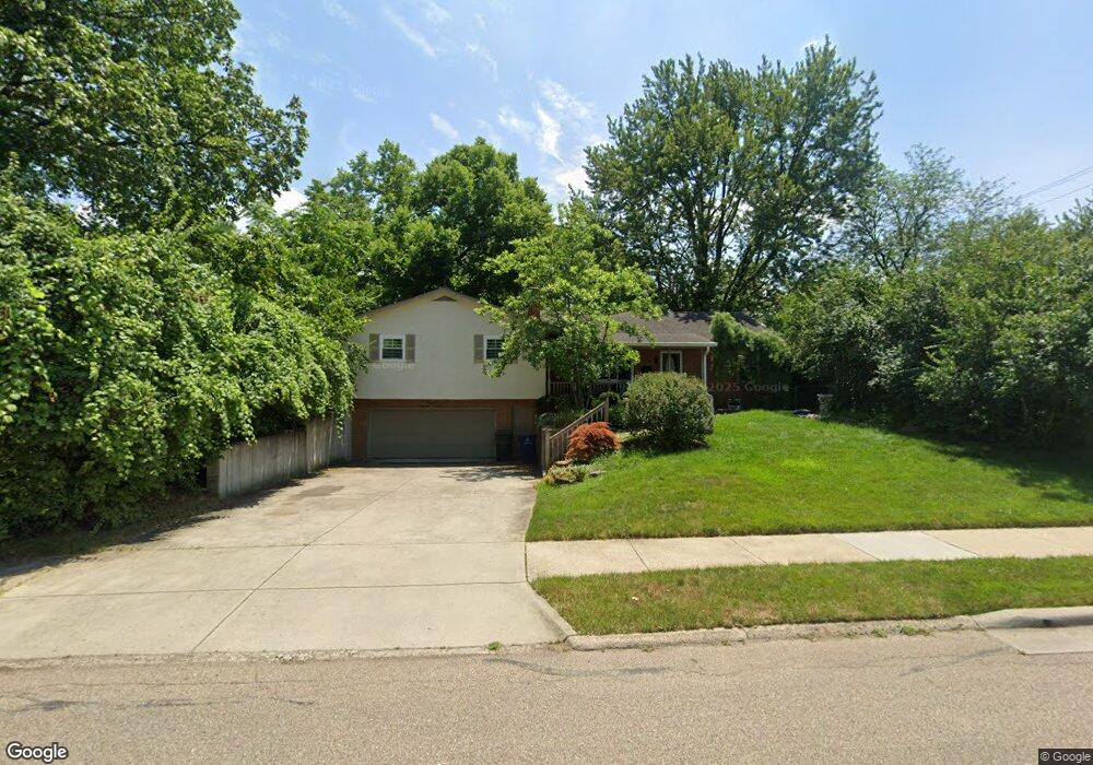 511 Chatham Rd, Columbus, OH 43214 - photo 1