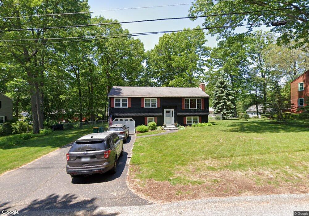 35 Howe St, Rochester, NH 03867 - photo 1