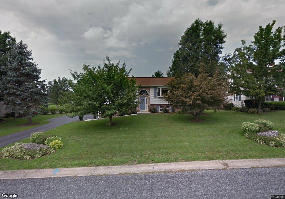 107 Brian Dr, Ephrata, PA 17522 - photo 1