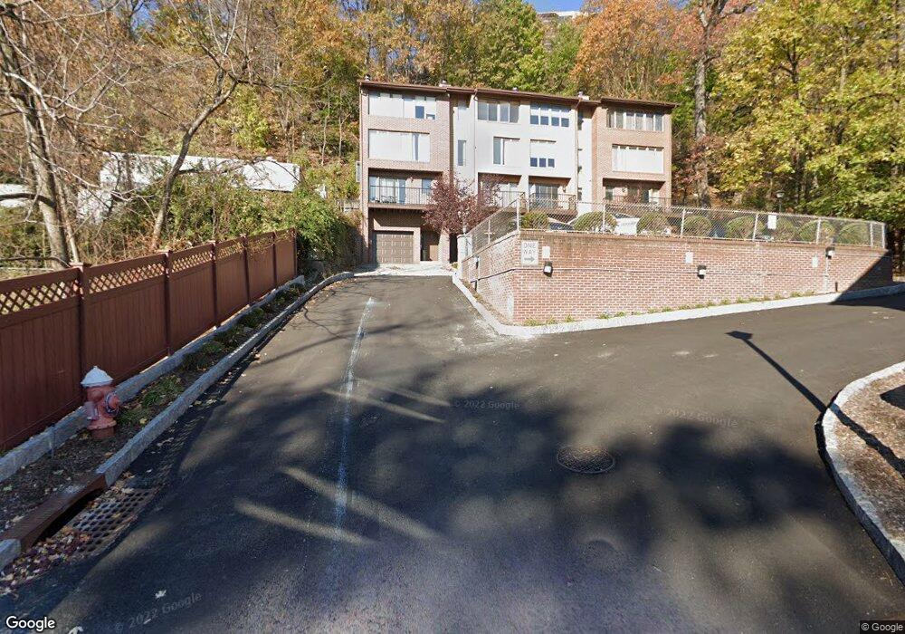 31 Yorkview Dr unit CS, Edgewater, NJ 07020 - photo 1