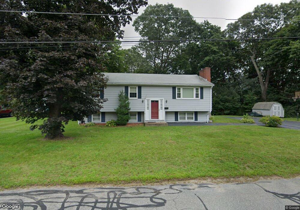 9 Bruce St, Uxbridge, MA 01569 - photo 1