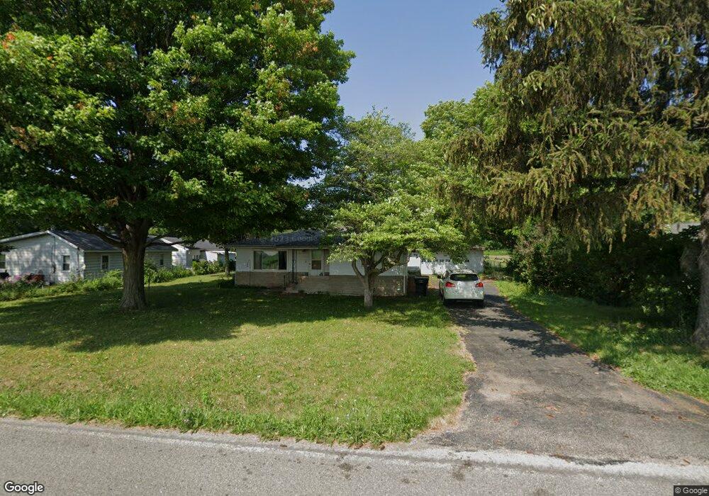 54829 Tulip Rd, New Carlisle, IN 46552 - photo 1