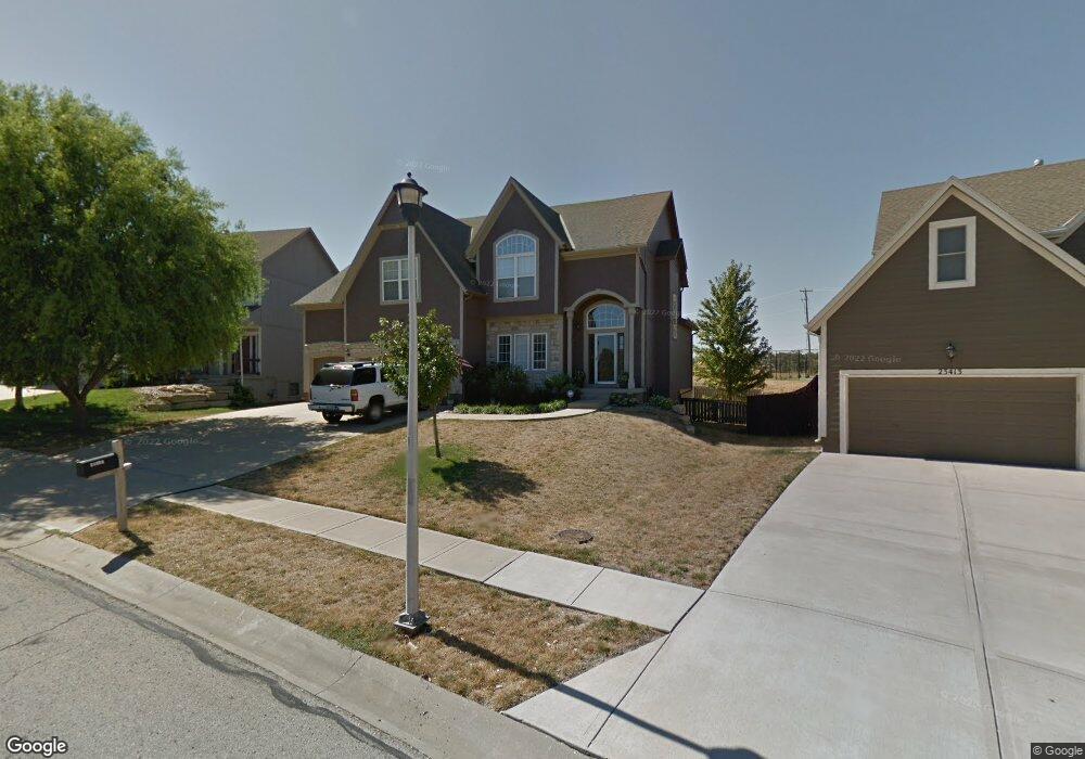 23409 W 46th St, Shawnee, KS 66226 - photo 1