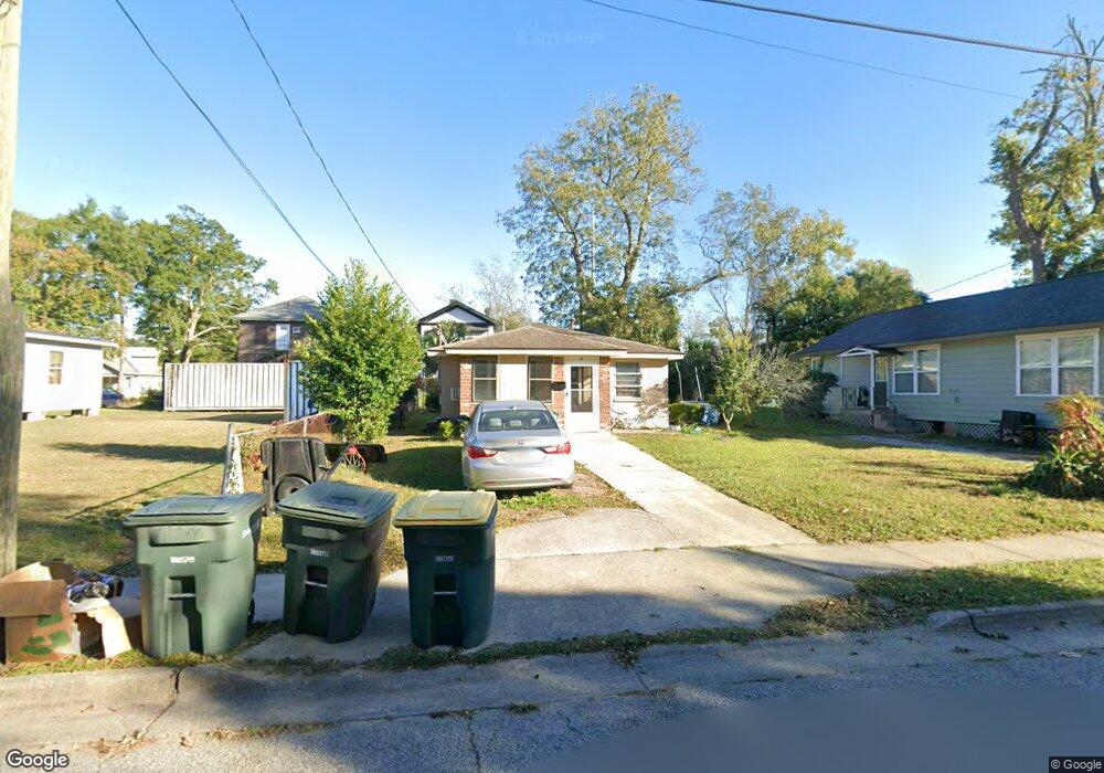 18 Helmken St, Savannah, GA 31404 - photo 1