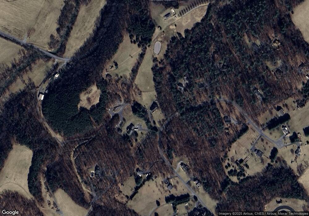 138 Twin Hills Ln, Fishersville, VA 22939 - photo 1