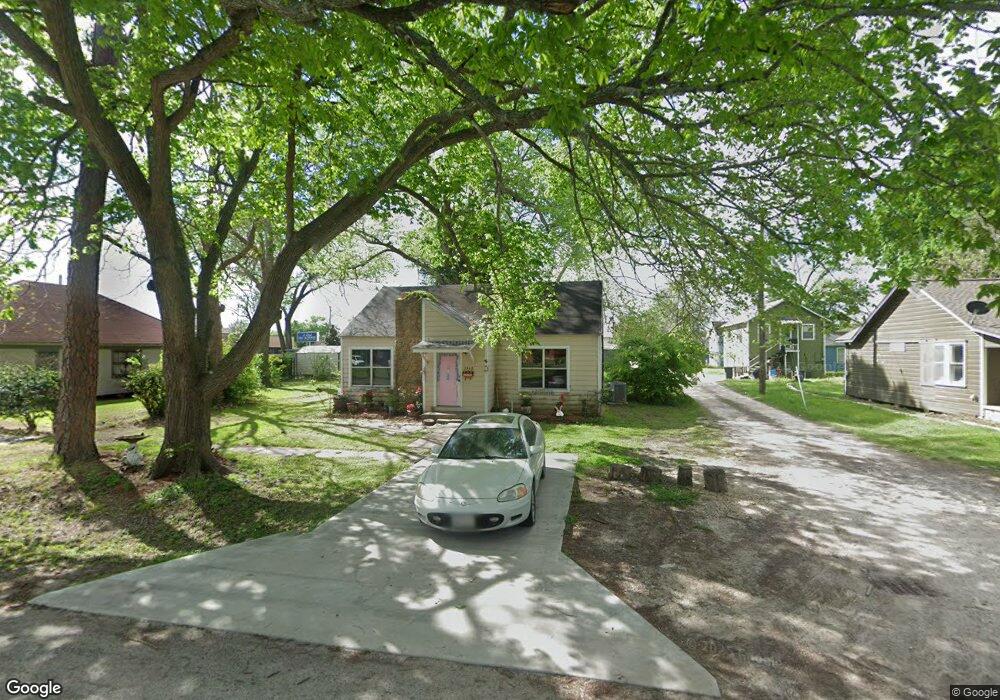 1512 5th St, Bay City, TX 77414 - photo 1