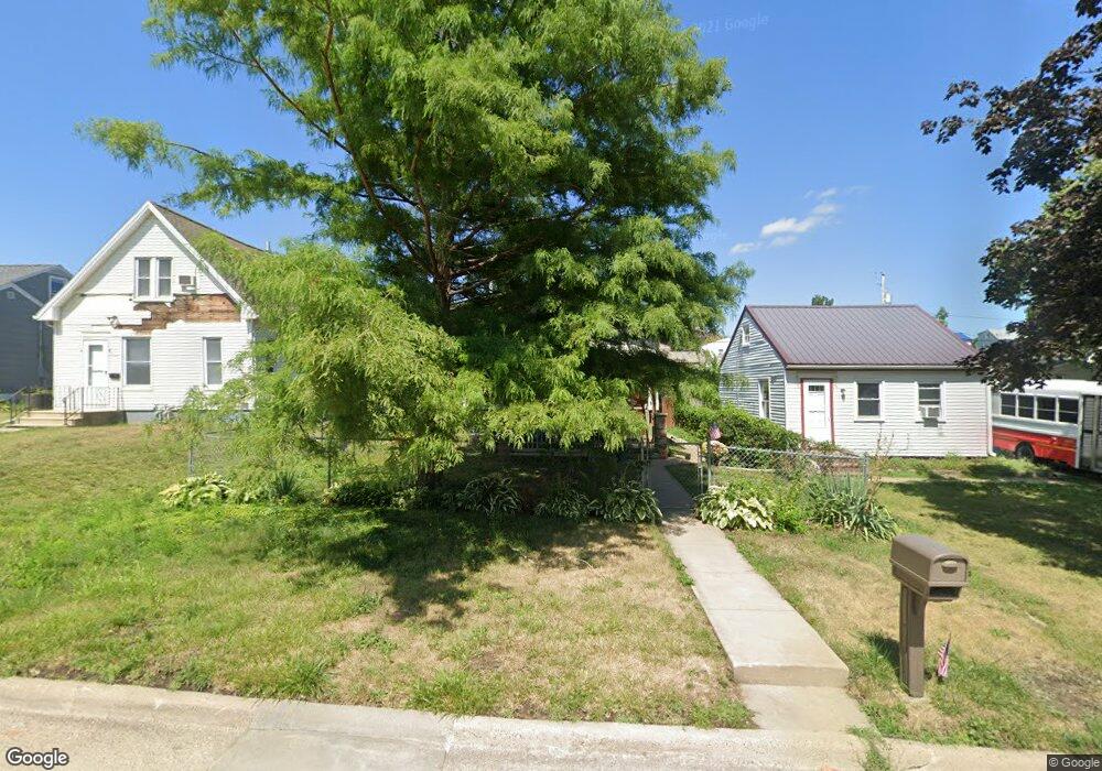 1334 21st Ave SW, Cedar Rapids, IA 52404 - photo 1