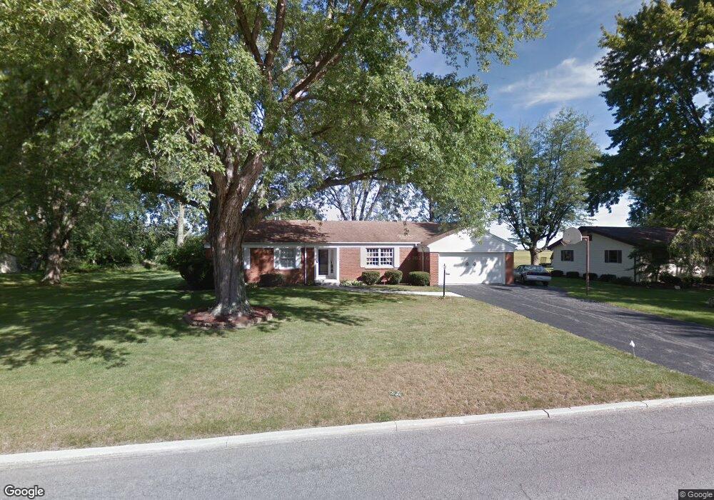 1701 Eastview Dr, Findlay, OH 45840 - photo 1