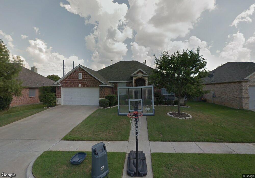 9120 Trail Wood Dr, North Richland Hills, TX 76182 - photo 1