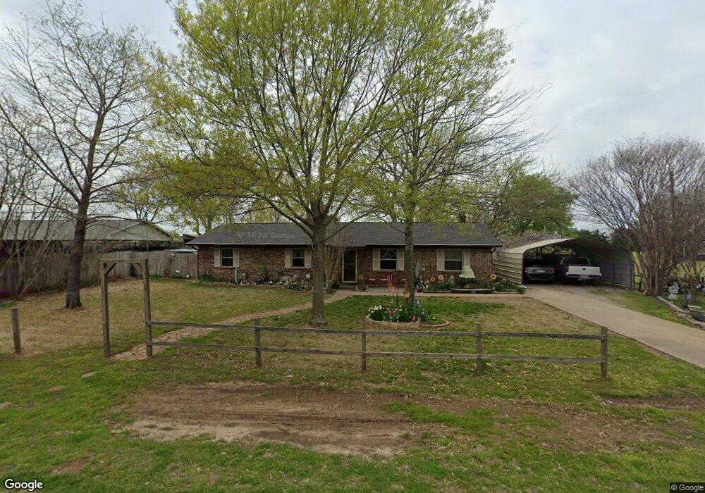 137 Bluebonnet Ln, Sherman, TX 75092 - photo 1
