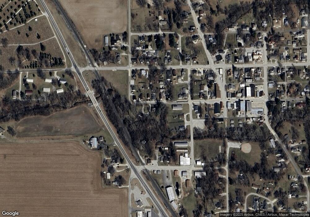 205 W Branson St, La Fontaine, IN 46940 - photo 1