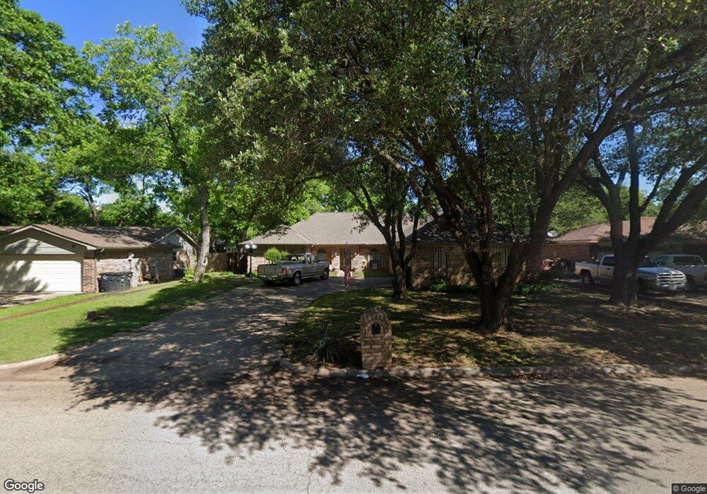 1032 Princeton Place, Cleburne, TX 76033 - photo 1