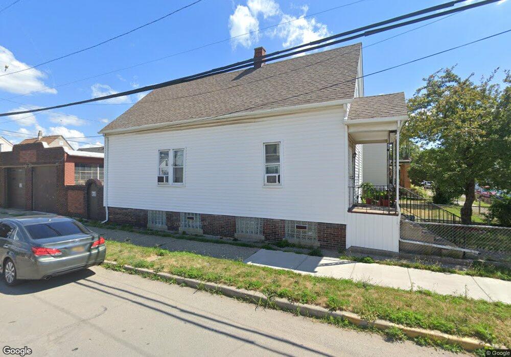 2201 Edwin St, HamtraMcK, MI 48212 - photo 1