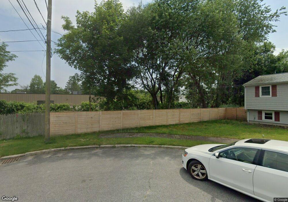 27 Evergreen Ct, Cranston, RI 02910 - photo 1