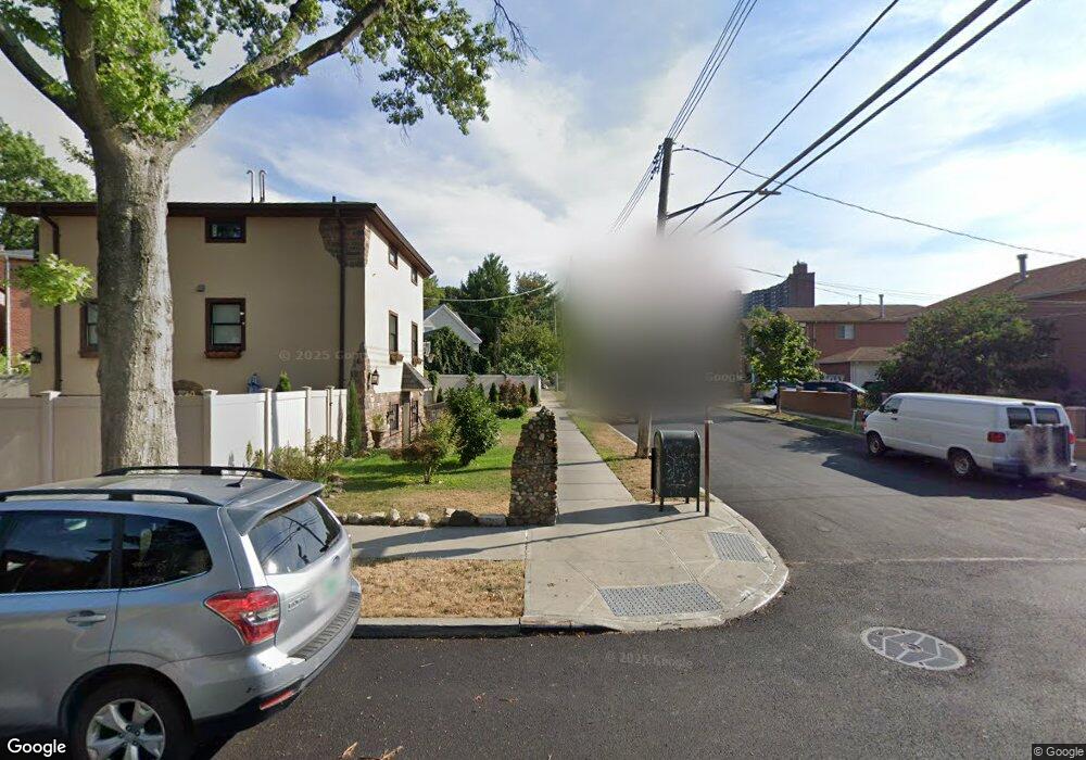 101-04 Sybilla St, Queens, NY 11375 - photo 1