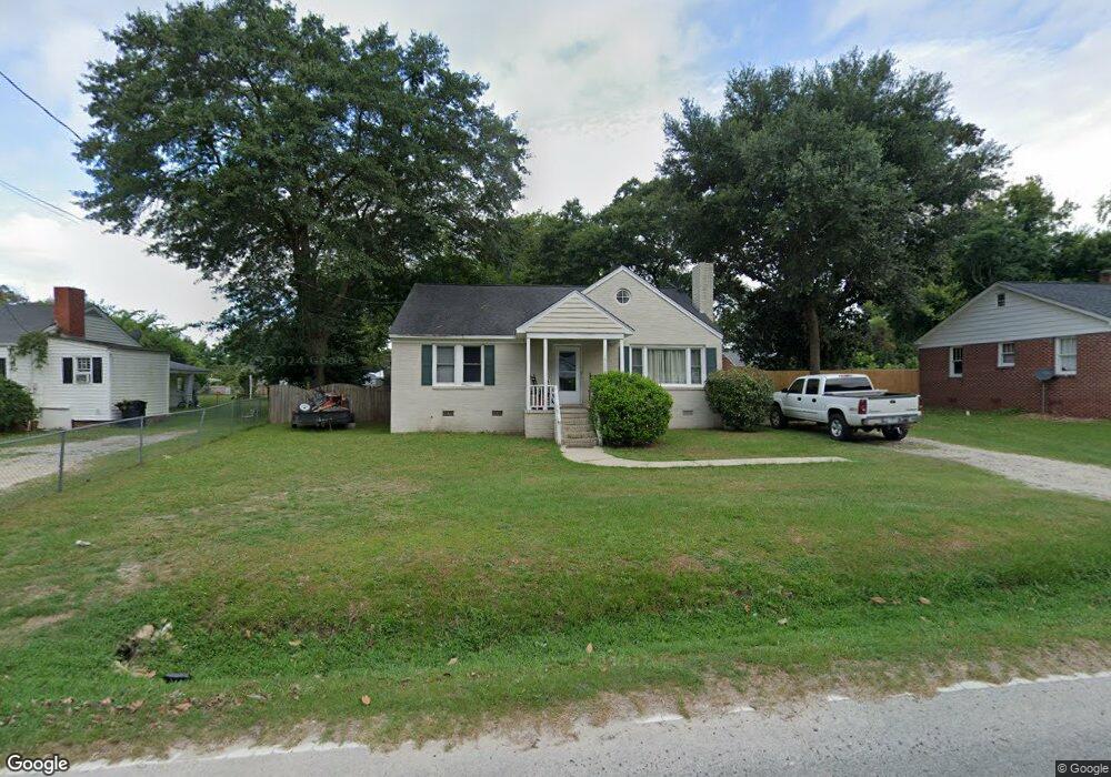 1517 Hilton St, Camden, SC 29020 - photo 1