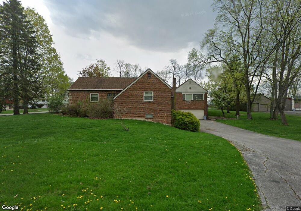 5370 Holly Rd, Bedford, OH 44146 - photo 1