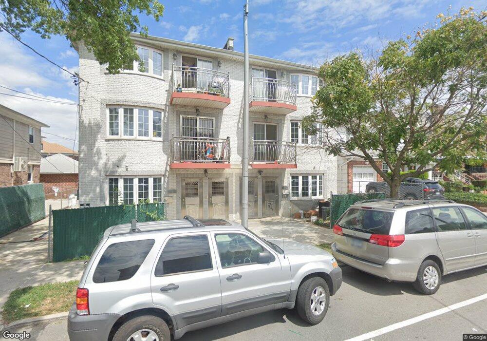 138-15 60th Ave unit 2, Flushing, NY 11355 - photo 1