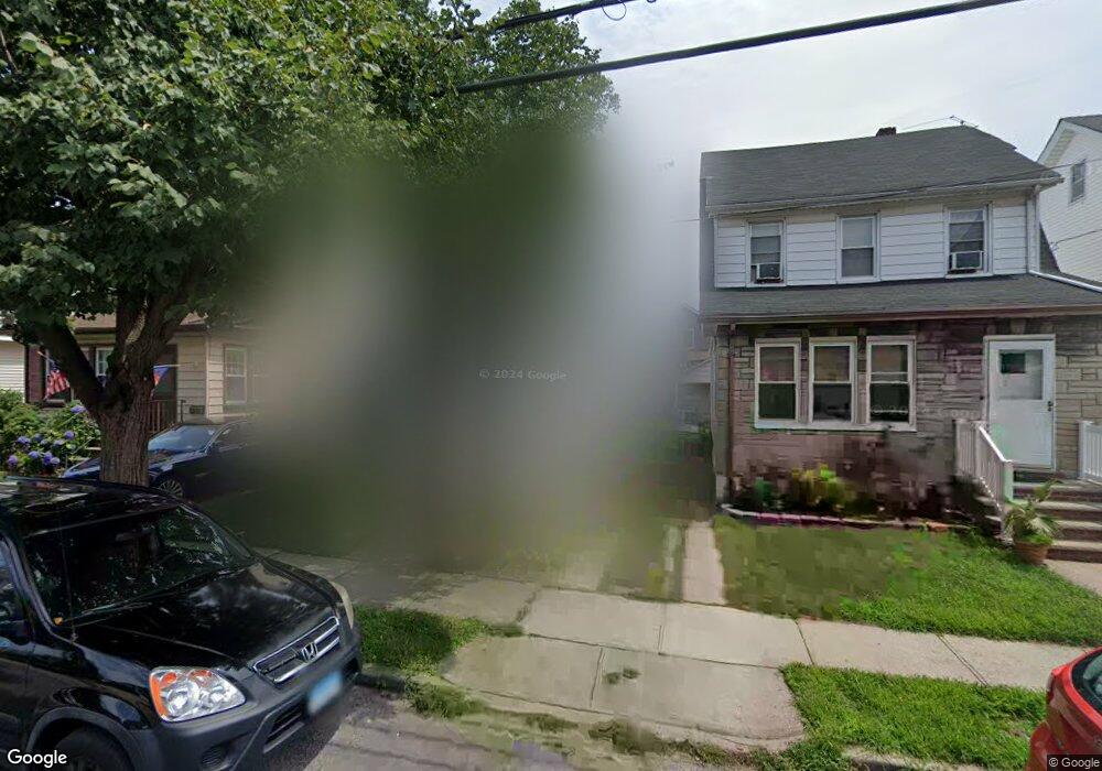 9239 245th St, Floral Park, NY 11001 - photo 1